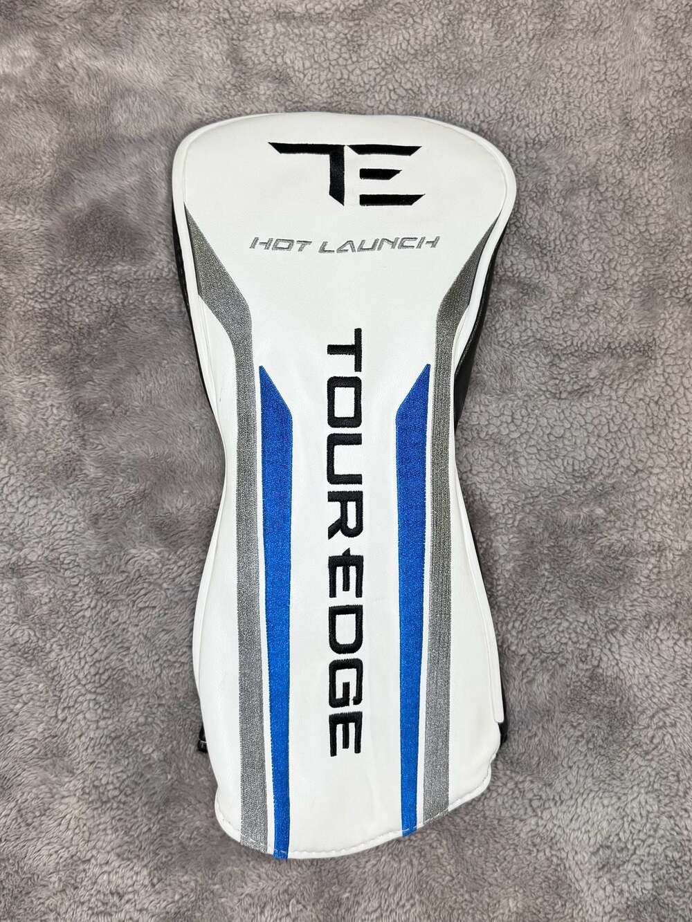 Tour Edge Hot Launch Golf Club Headcover White Blue Black
